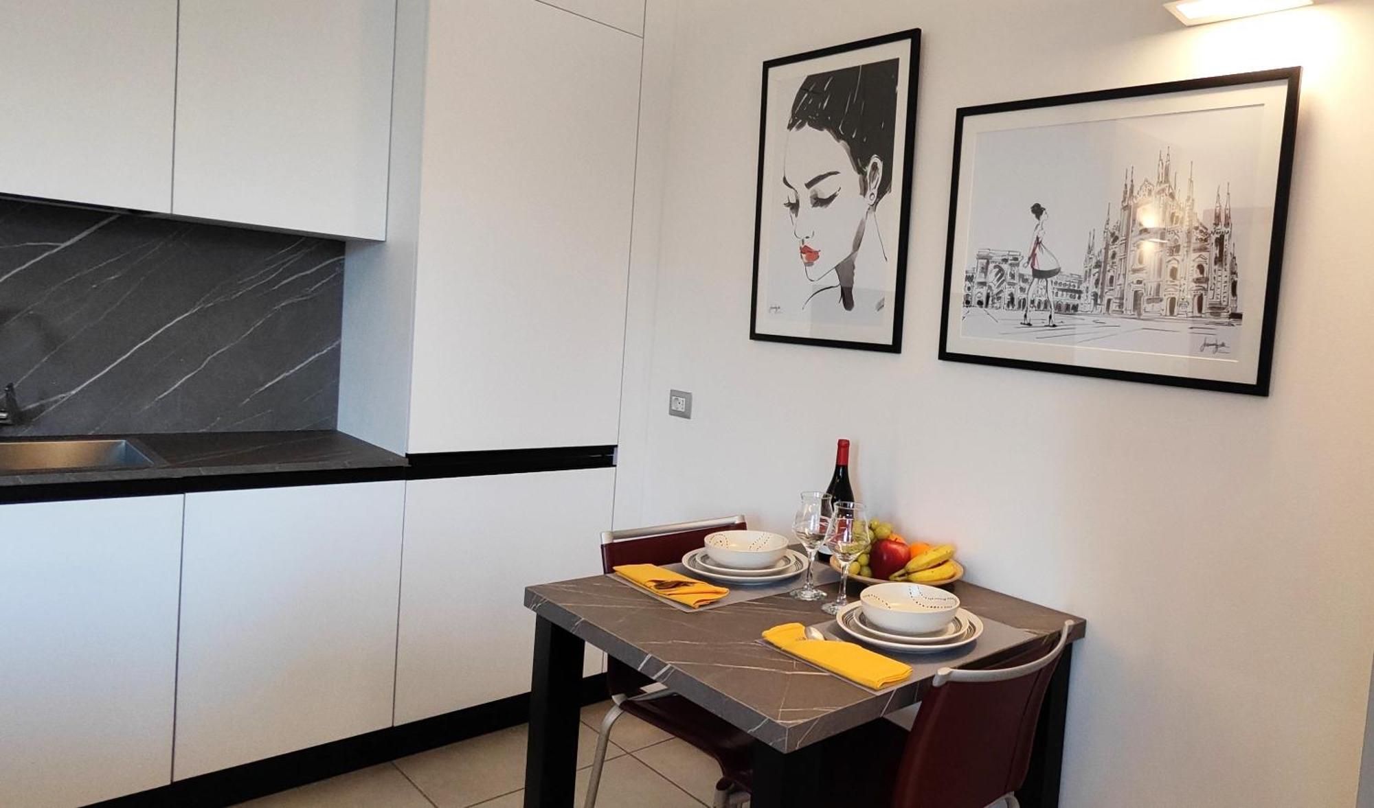 Apartamento Jasmine Malpensa Express And Train To Milano Busto Arsizio Exterior foto